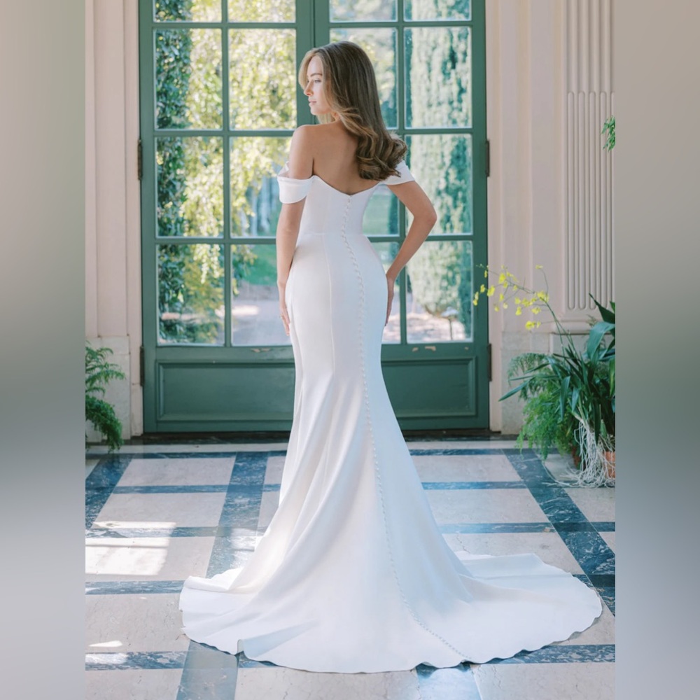 Anne Barge Naomi Wedding Dress